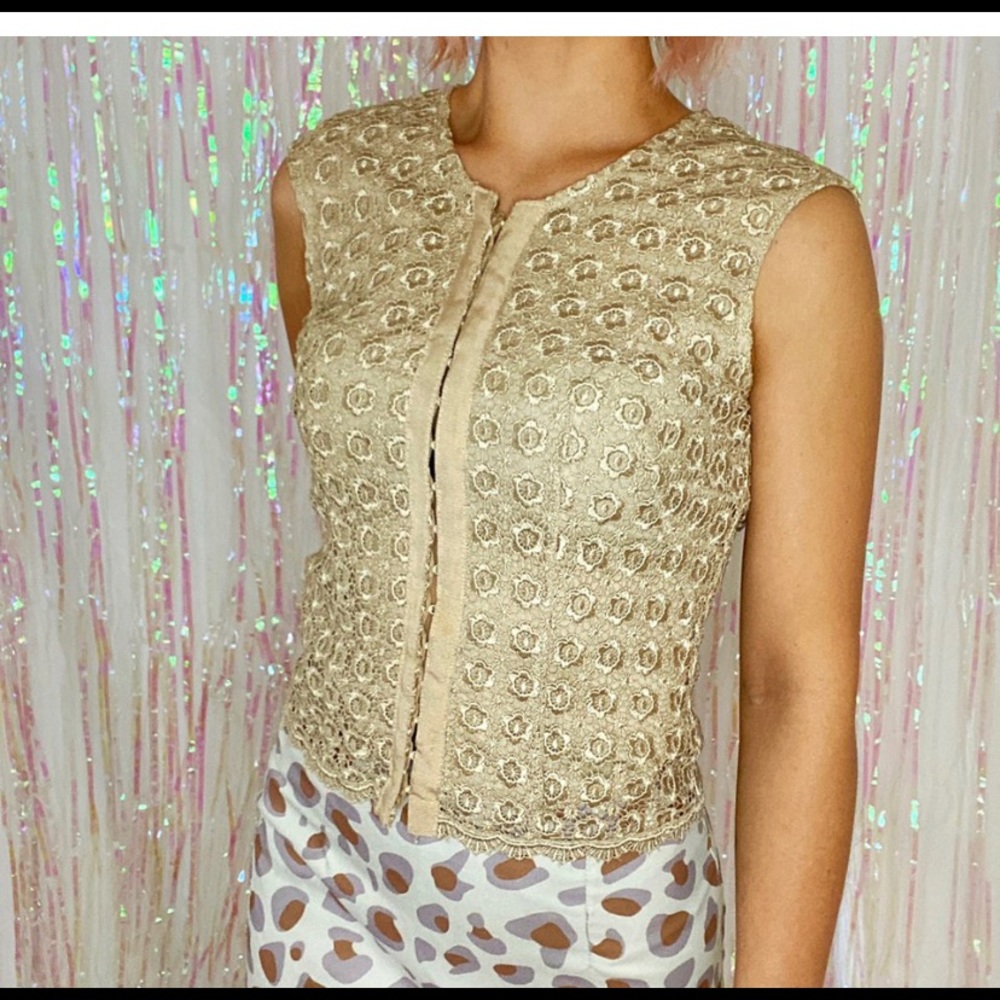 Gold sleeveless lace crochet blouse